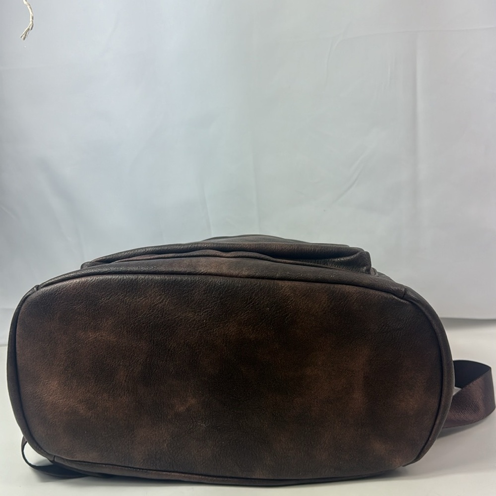 Cluci Travel Fashion Leather Designer Women's Large Backpack - Picture 15 of 16